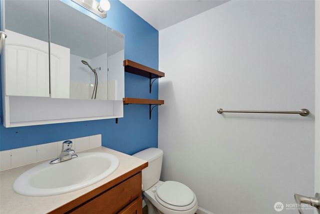 9229 Carys Street SE, Yelm, WA 98597