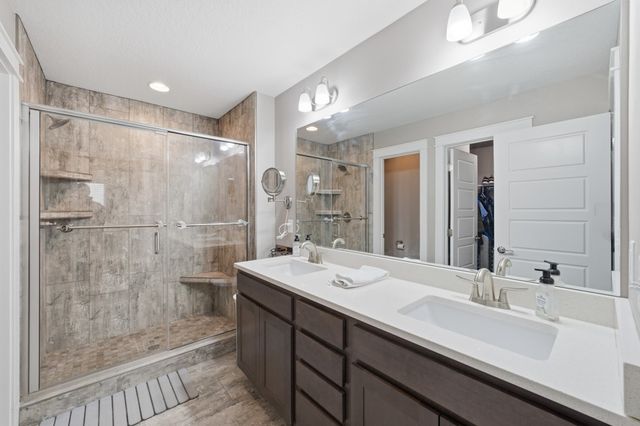 605 Lincoln Street NE, Bondurant, IA 50035