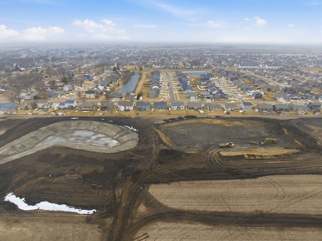 605 Lincoln Street NE, Bondurant, IA 50035