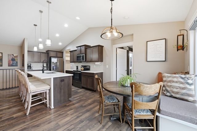 605 Lincoln Street NE, Bondurant, IA 50035