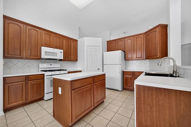 9534 Hanging Moss Trail, Houston, TX 77064
