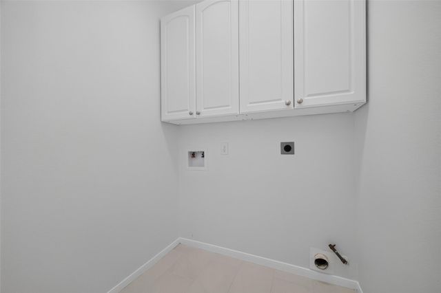 9534 Hanging Moss Trail, Houston, TX 77064