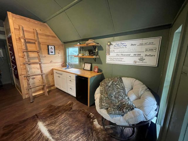 4046 Kurtz, Sealy, TX 77474