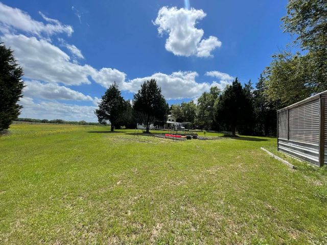 4046 Kurtz, Sealy, TX 77474