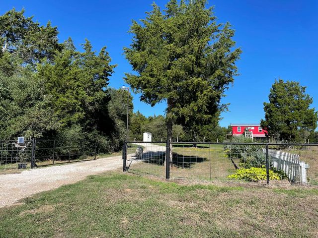 4046 Kurtz, Sealy, TX 77474