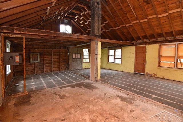 2114 Walter Road, Hay Twp, MI 48612