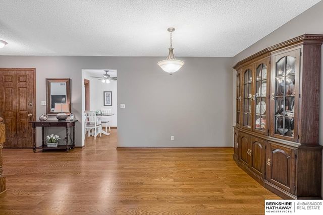 1210 Rockhurst Drive, Lincoln, NE 68510