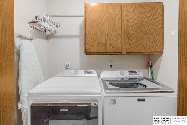 1210 Rockhurst Drive, Lincoln, NE 68510