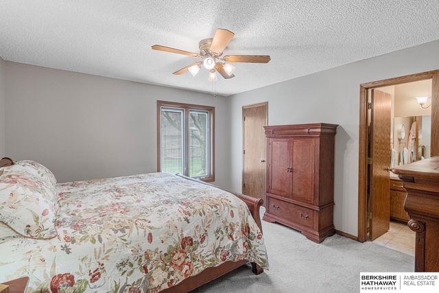 1210 Rockhurst Drive, Lincoln, NE 68510