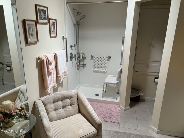 44705 Lowtree Avenue, Lancaster, CA 93534