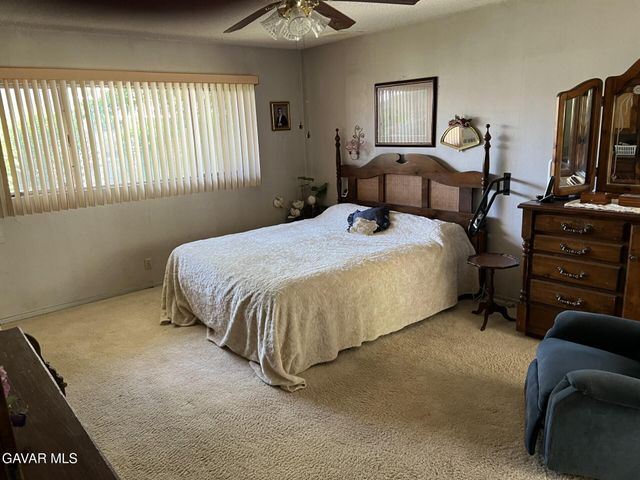 44705 Lowtree Avenue, Lancaster, CA 93534