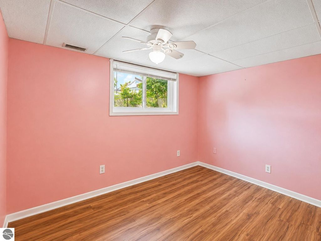 Image 17 of property listing at 1712 Elm Street, Mt Pleasant, MI 48858