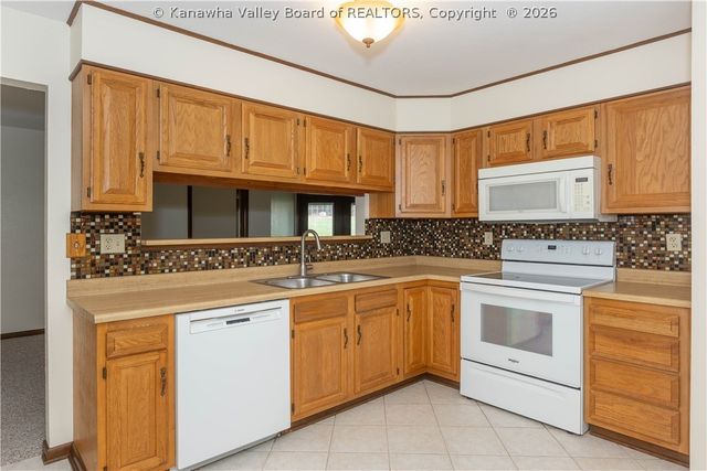 8 Michael Street, Scott Depot, WV 25560