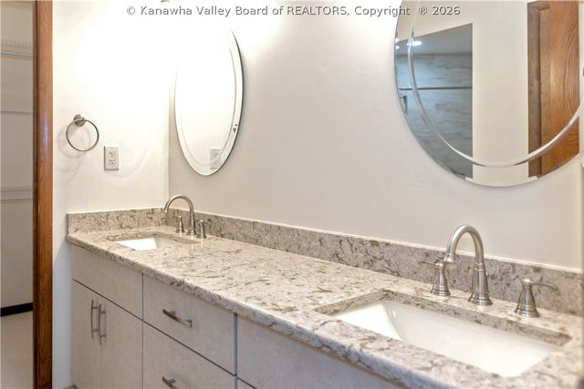 8 Michael Street, Scott Depot, WV 25560