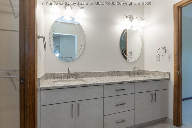 8 Michael Street, Scott Depot, WV 25560