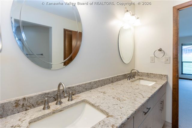 8 Michael Street, Scott Depot, WV 25560