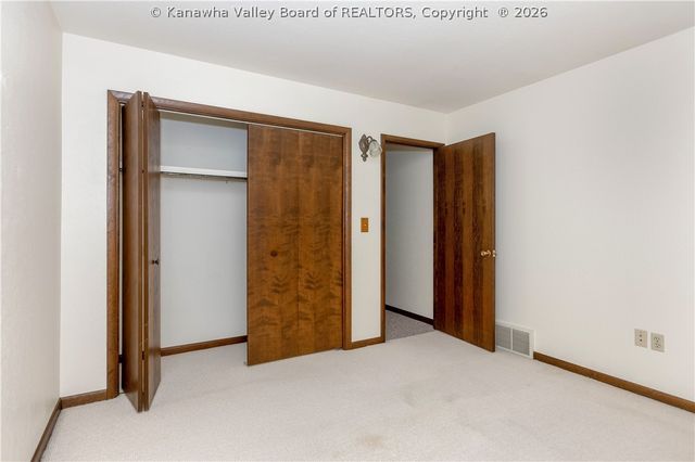 8 Michael Street, Scott Depot, WV 25560