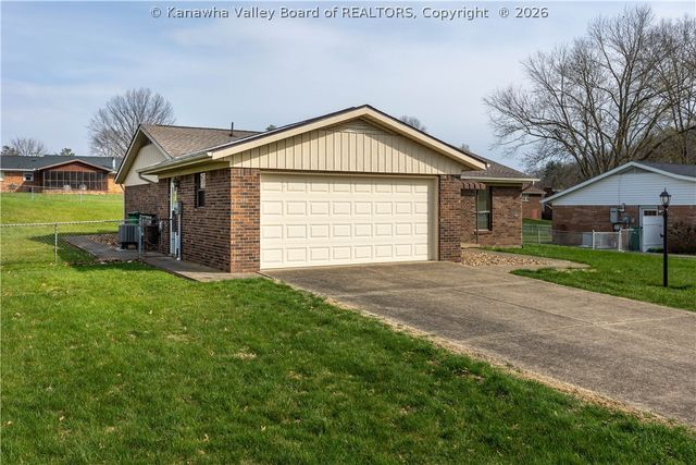 8 Michael Street, Scott Depot, WV 25560