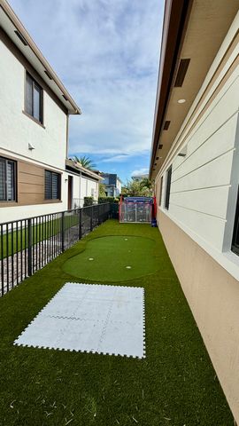 10800 Coral Street, Parkland, FL 33076