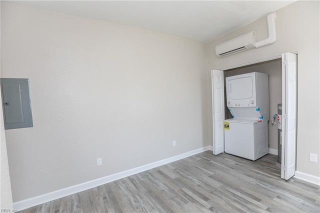 303 North St Apt 6, Portsmouth, VA 23704