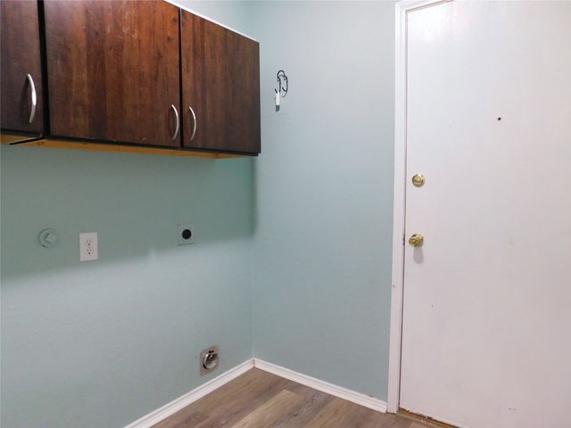 8105 Winding Stream Lane, Denton, TX 76210