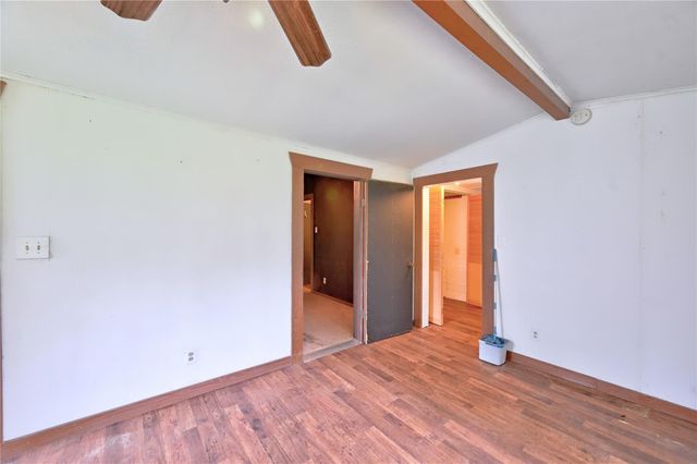 1083 County Road 3141, Cleveland, TX 77327