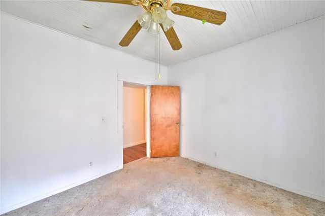 1083 County Road 3141, Cleveland, TX 77327
