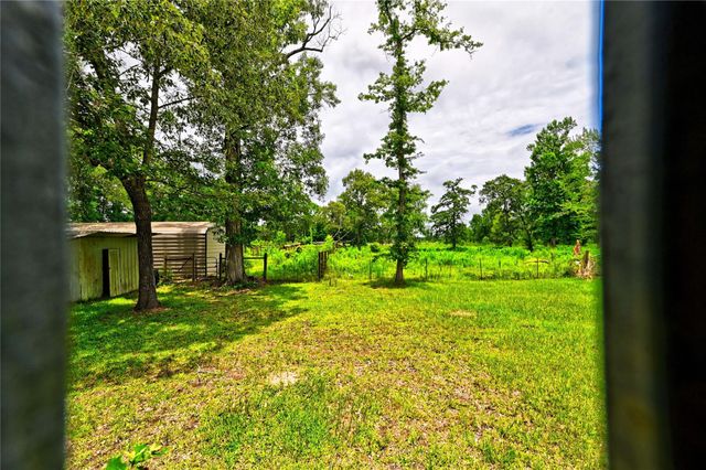 1083 County Road 3141, Cleveland, TX 77327