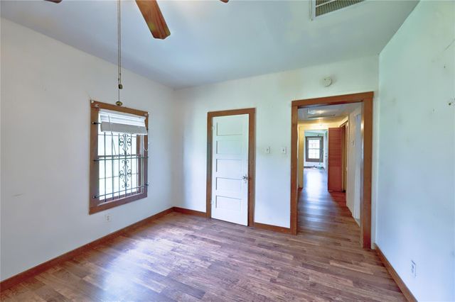 1083 County Road 3141, Cleveland, TX 77327