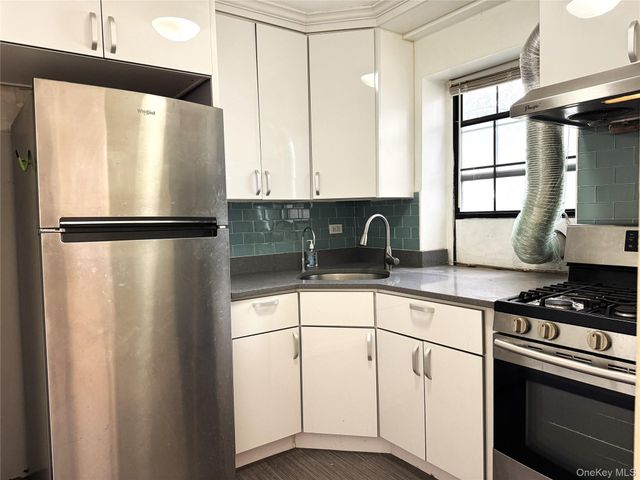 144-22 78th Avenue 1M, Kew Garden Hills, NY 11367