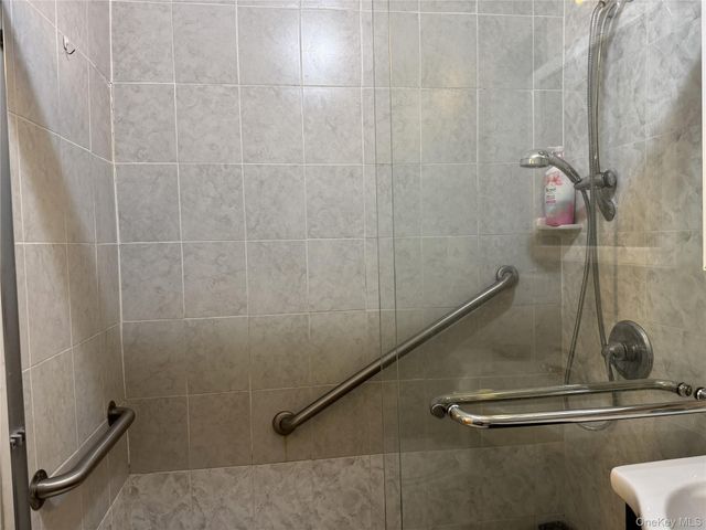 144-22 78th Avenue 1M, Kew Garden Hills, NY 11367