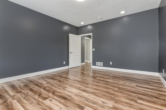 52039 Kern Drive, Three Rivers, MI 49093
