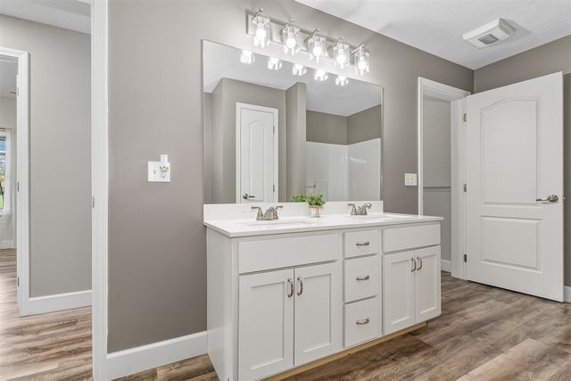 52039 Kern Drive, Three Rivers, MI 49093