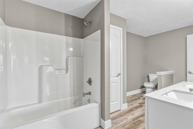 52039 Kern Drive, Three Rivers, MI 49093