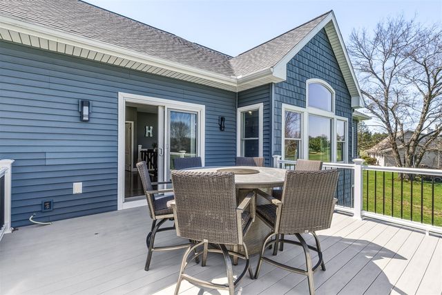 52039 Kern Drive, Three Rivers, MI 49093