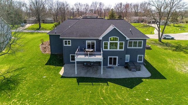 52039 Kern Drive, Three Rivers, MI 49093