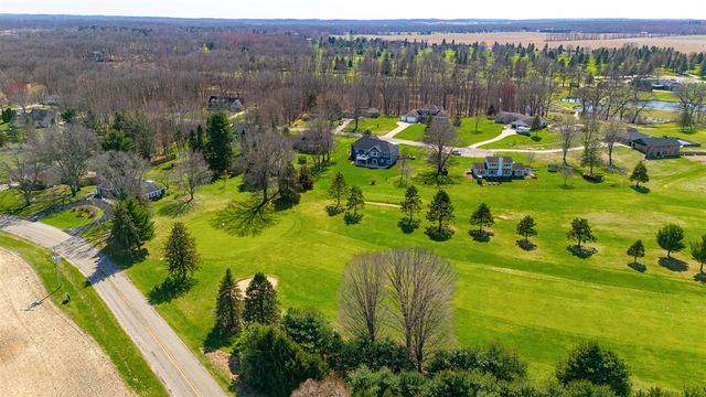 52039 Kern Drive, Three Rivers, MI 49093