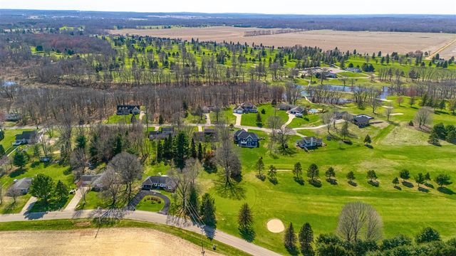 52039 Kern Drive, Three Rivers, MI 49093