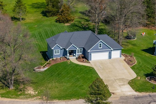 52039 Kern Drive, Three Rivers, MI 49093
