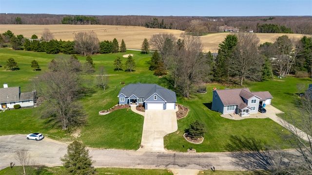 52039 Kern Drive, Three Rivers, MI 49093
