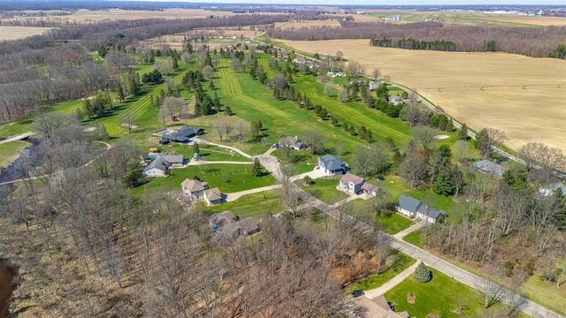 52039 Kern Drive, Three Rivers, MI 49093