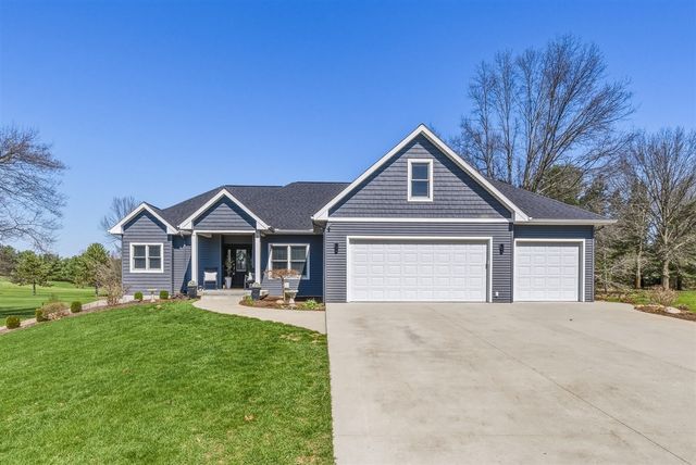 52039 Kern Drive, Three Rivers, MI 49093