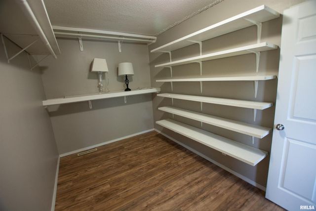 1008 5TH Avenue, Camanche, IA 52730