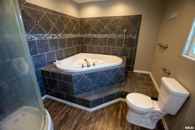 1008 5TH Avenue, Camanche, IA 52730