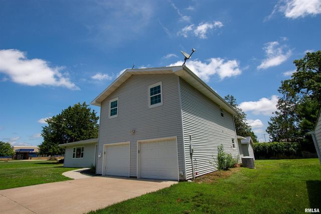 1008 5TH Avenue, Camanche, IA 52730