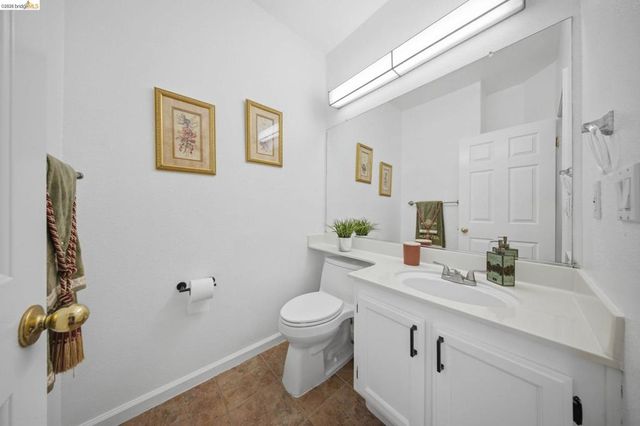 724 Topaz Ct, Antioch, CA 94509