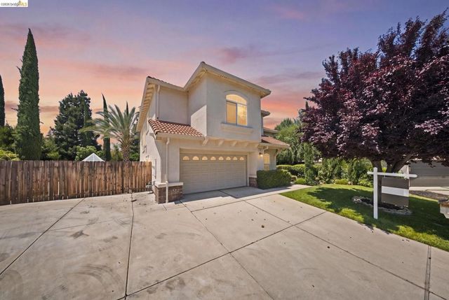 724 Topaz Ct, Antioch, CA 94509