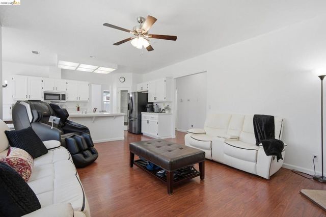 724 Topaz Ct, Antioch, CA 94509