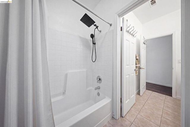 724 Topaz Ct, Antioch, CA 94509