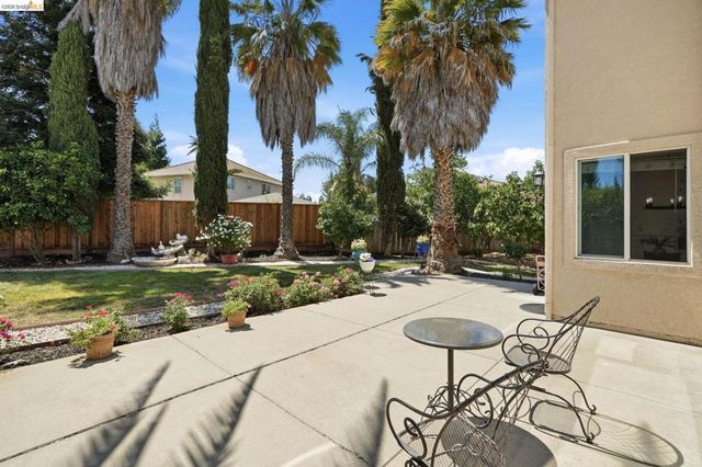 724 Topaz Ct, Antioch, CA 94509